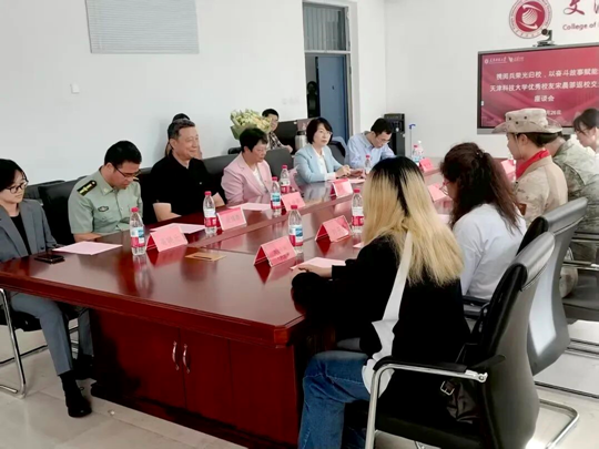 b255ea6da10a4973b5adb37c2e9d92c4.png 图片.png